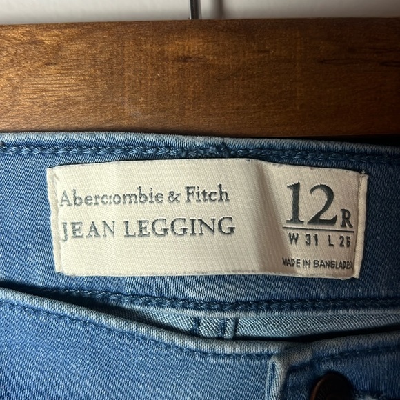 Abercrombie & Fitch Jean Legging (Jeggings) - Picture 3 of 3
